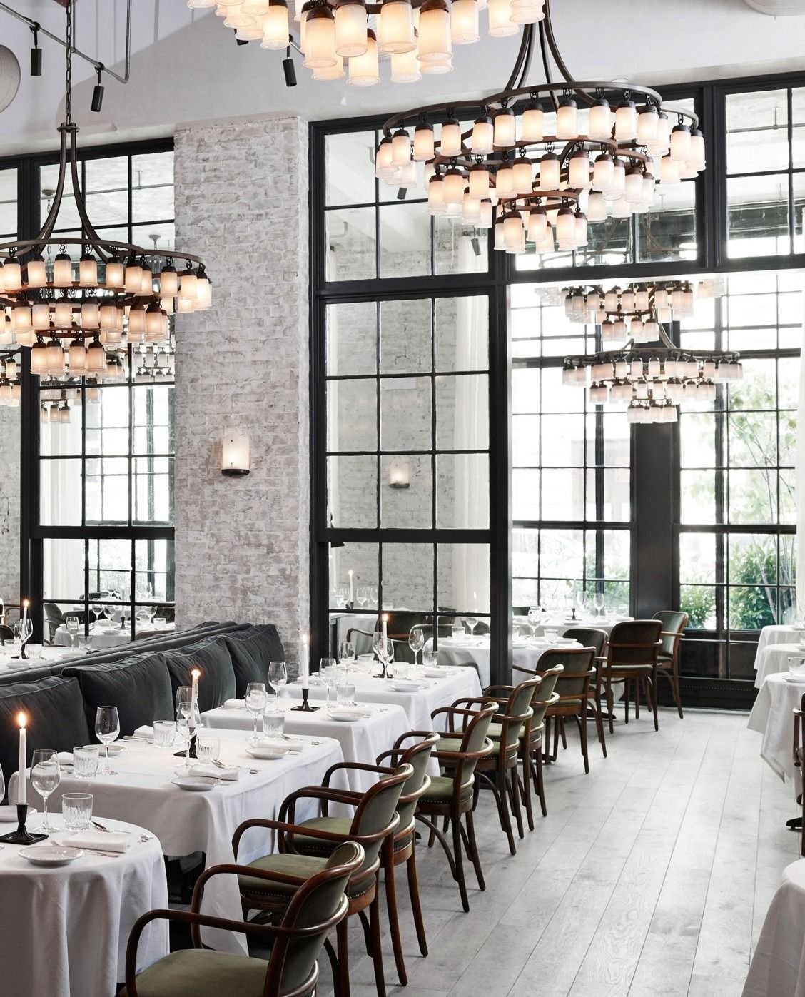 Fine Dining & Upscale Experiences Offer Unforgettable Culinary Journeys